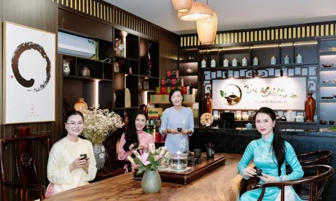 Trần Nguyễn Trà Đạo chính thức nhượng quyền thương hiệu cho Á hậu Doanh nhân Việt Nam Quốc tế Phương Thư tại Cần Thơ