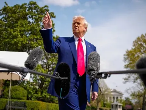 Hé lộ điều Tổng thống Trump sẽ làm nhân 100 ngày đầu tiên tại nhiệm