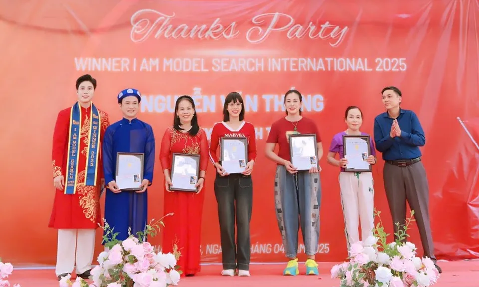 Nguyễn Minh Thiên tổ chức chương trình nghệ thuật đặc sắc tại Tứ Kỳ, thúc đẩy kết nối cộng đồng và phát triển văn hóa địa phương